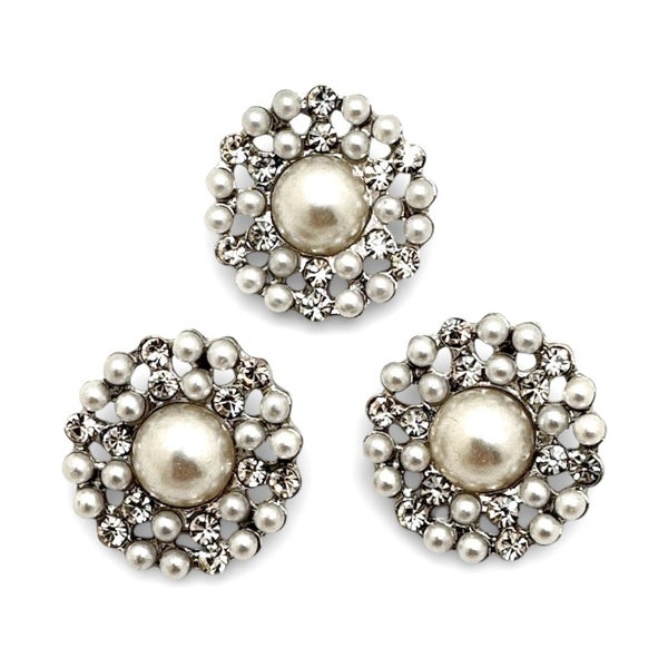 Strassinappi helmill&auml; ja strassikivill&auml; - 681148-21-0001