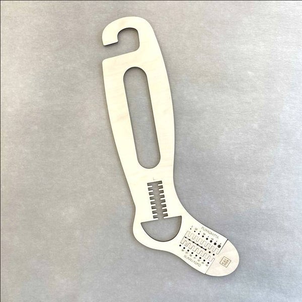 Pitk&auml;vartinen s&auml;&auml;dett&auml;v&auml; sukkaplokki 36-45 L, Ylivieskan Kotikutomo